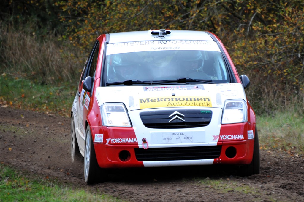Det blev til et Danmarksmesterskab for Frank Nielsen og Per Brodersen efter indsatsen i Danboring Rally